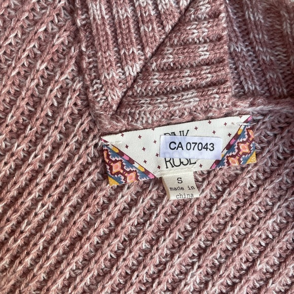 Dust Rose Cardigan - Small - Picture 3 of 5